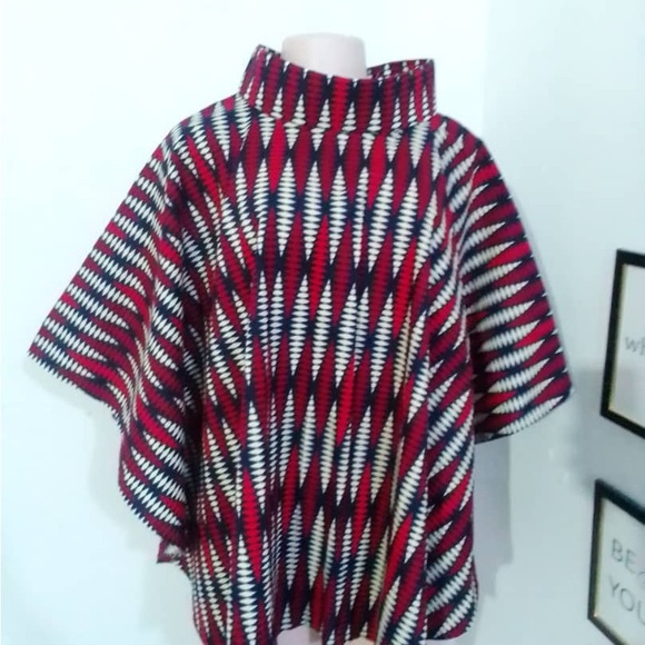 Capes - Picture 2 of 15